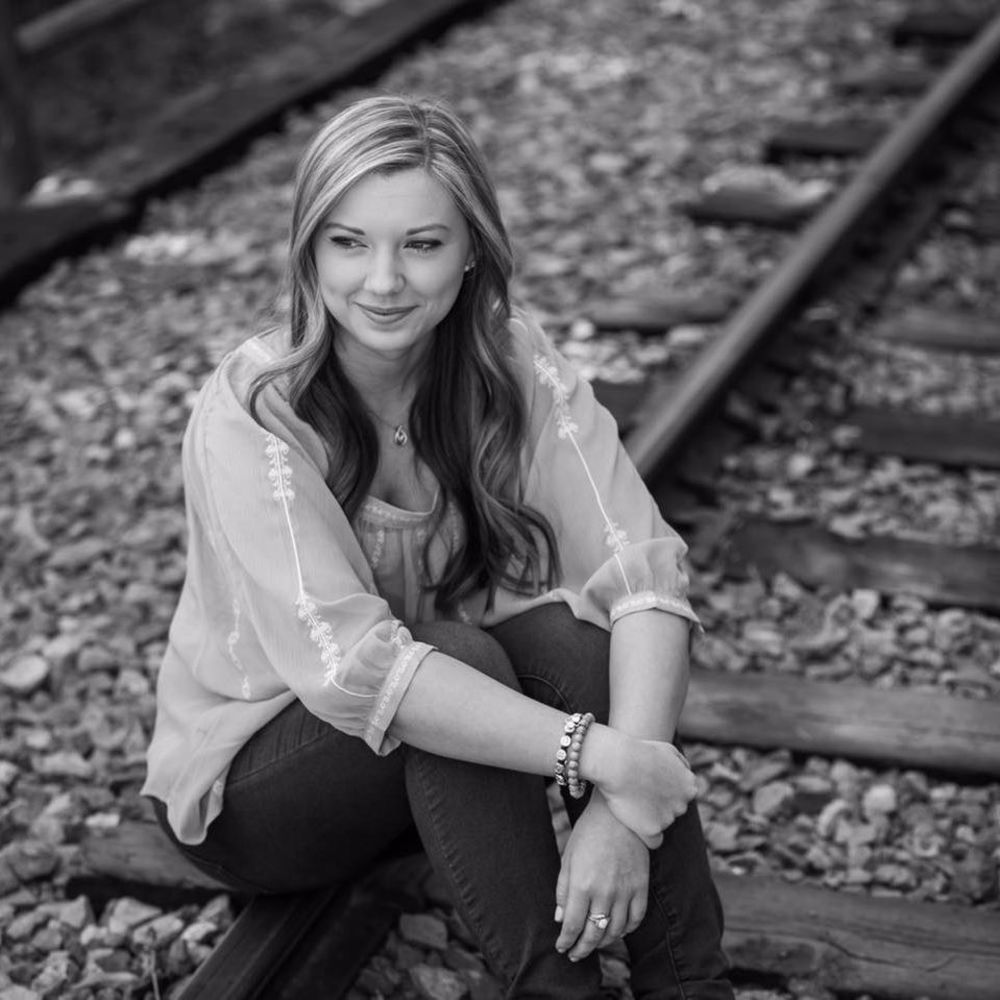 Meet your Posher, Brooke